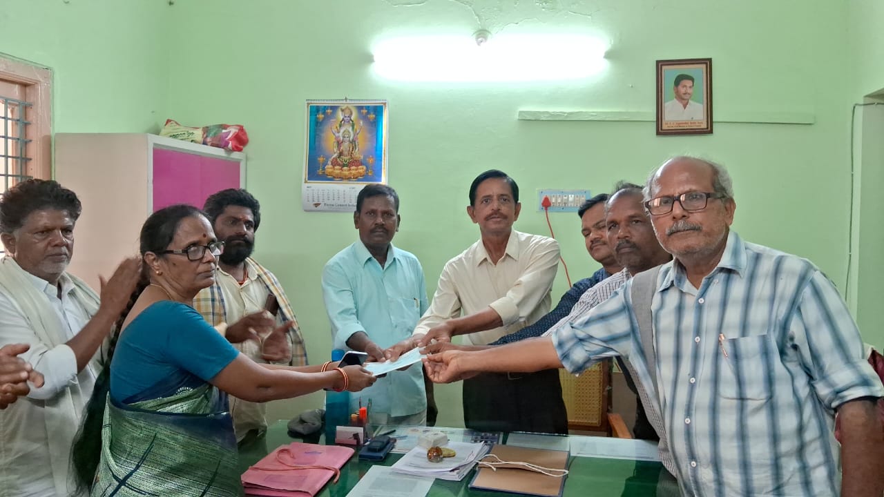 కార్మికులకు గ్రాట్యుటీ చెల్లింపు