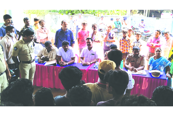 ఫార్మా కంపెనీపై అభిప్రాయ సేకరణేదీ..