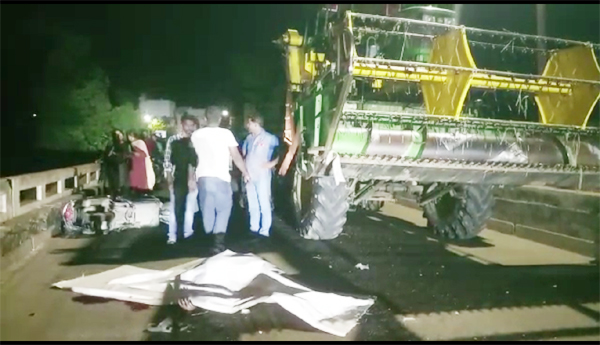 A-rice-thresher-hit-a-bike-the-watchman-died