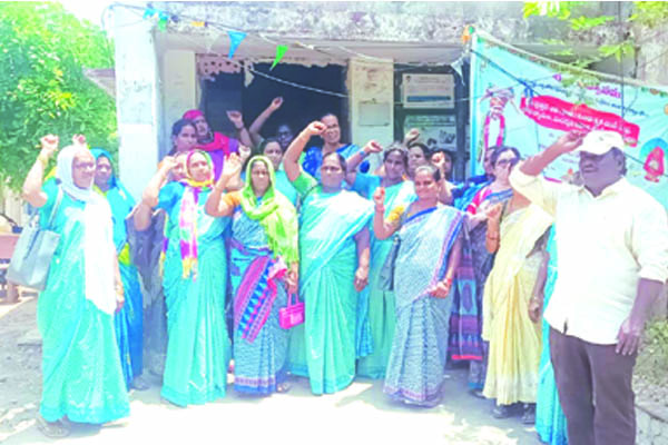 వైసిపి నాయకుడు కొండలరావును శిక్షించాలి