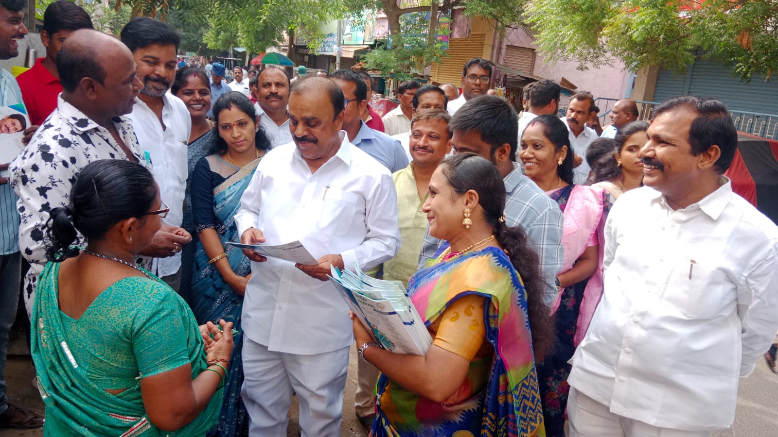 ప్రజా సమస్యలను పరిష్కరించాం : ఎమ్మెల్యే అనంత