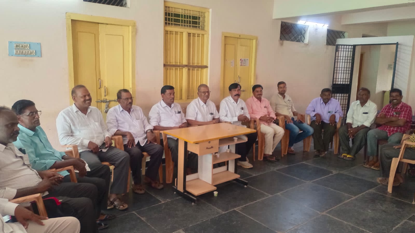 విద్యుత్‌ భారాలపై 30న నిరసనలు