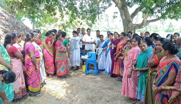 orx-distribution-to-upadhi-workers