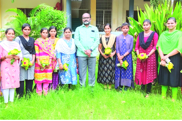 పీజీ సెట్‌లో 'కొండవీటి' విద్యార్థుల ప్రతిభ