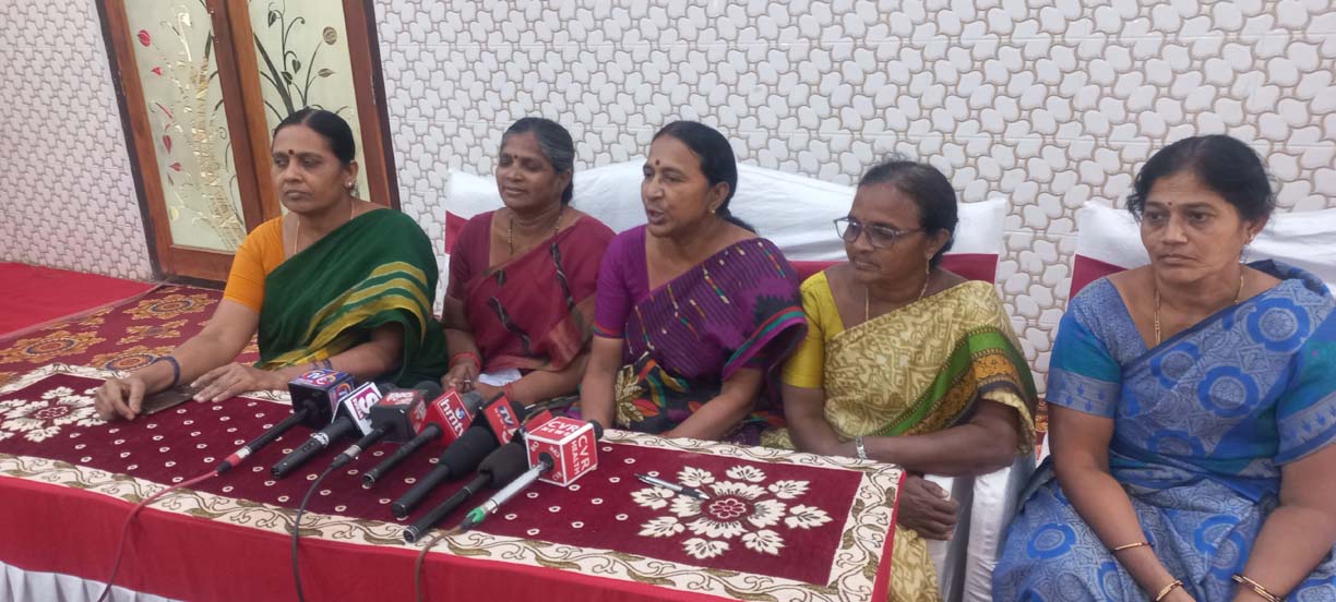 మహిళల రక్షణకు పోరుయాత్ర