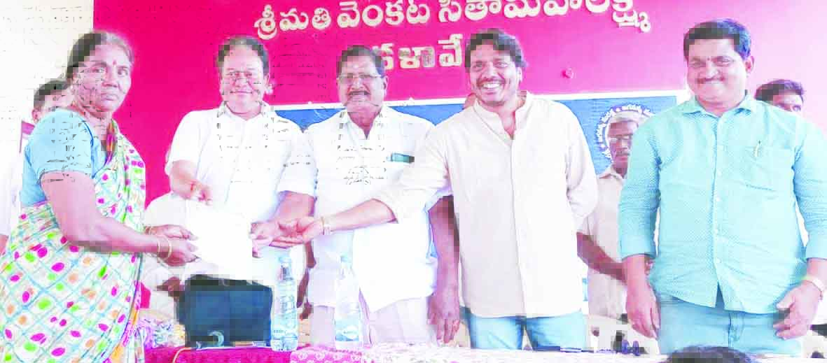 అర్హులందరికీ పథకాలు అందించేందుకే 'జగనన్న సురక్ష'