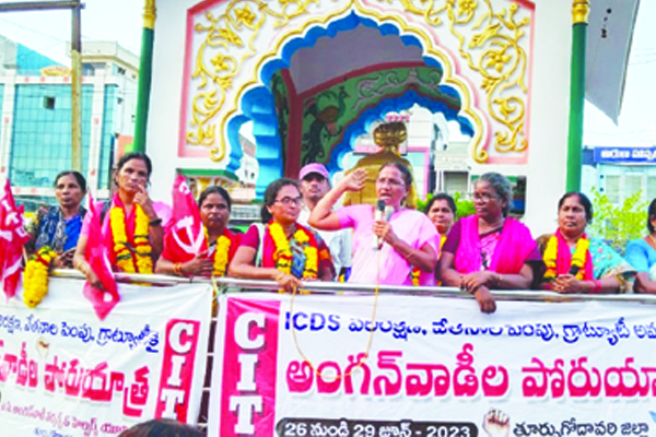 సమస్యలు పరిష్కరించాలి