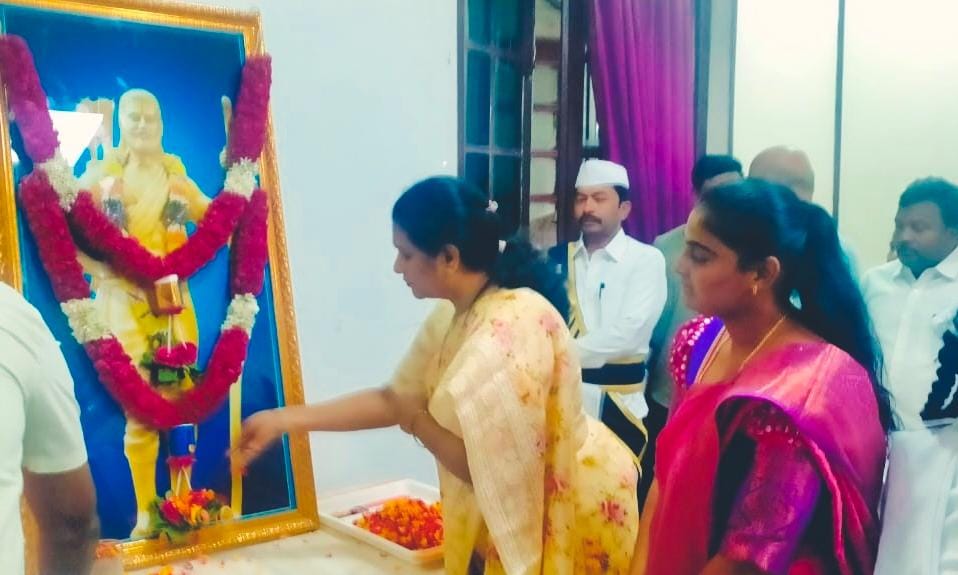 ఉద్యమవీరుడు అల్లూరి