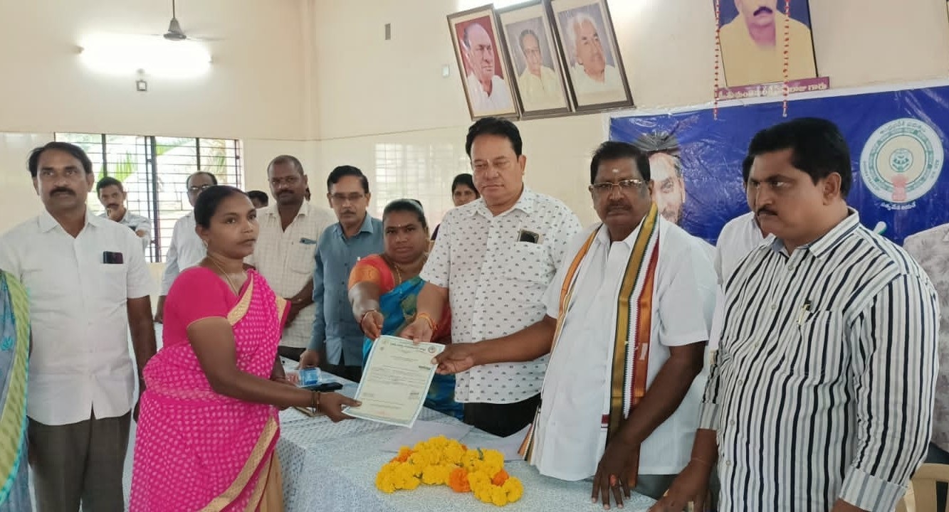 జగనన్న సురక్ష ఉపయోగకరం : పివిఎల్‌