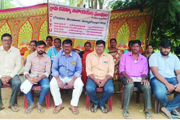 చేనేత కార్మికులకు అండగా ప్రభుత్వం