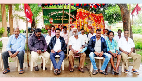 Concern-on-second-day-of-VRAs-in-Achanta