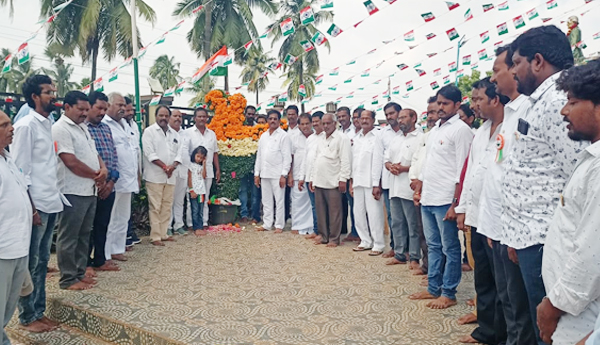 /Great-fifteenth-of-August-celebrations