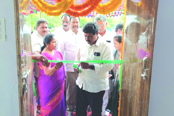 సచివాలయ భవనం ప్రారంభం