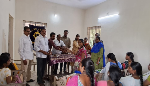 /Distribution-of-nutritious-food-to-pregnant-women