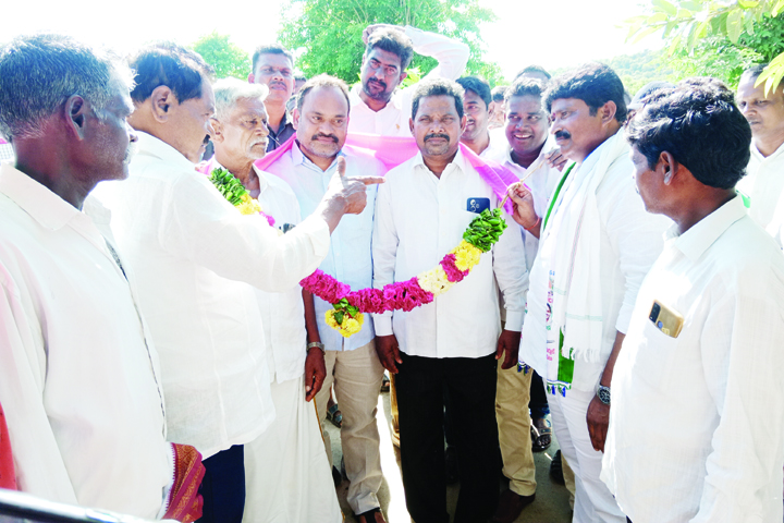 గడప గడపకు మన ప్రభుత్వం లో డిప్యూటీ సీఎం