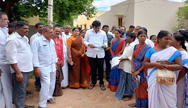 పవన్‌ కళ్యాణ్‌ టిడిపి పొత్తుతో ఒరిగేదేమీ లేదు : ఎమ్మెల్యే తోపుదుర్తి ప్రకాష్‌ రెడ్డి