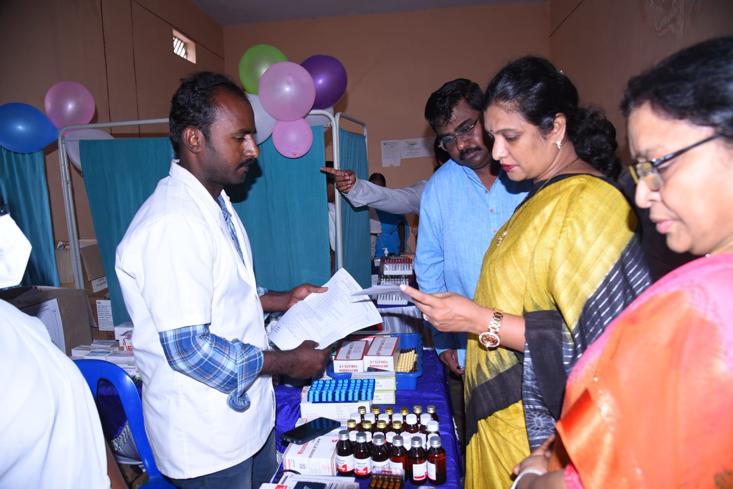 అందరి ఆరోగ్యానికి 'జగనన్న సురక్ష' : కలెక్టర్‌