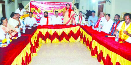 జగన్‌ పాలనలో ప్రజాస్వామ్యం ఖూనీ