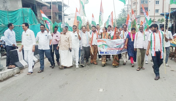 మోడీ మతోన్మాద వైఖరిని తిప్పికొడదాం