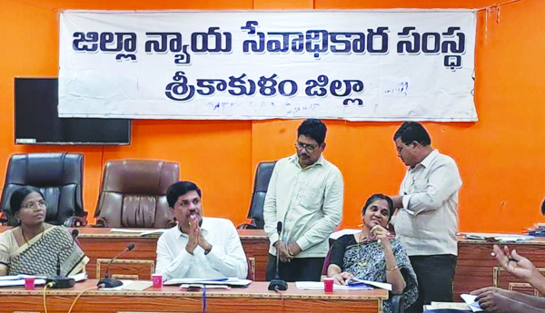 త్వరితగతిన ఛార్జిషీట్ల దాఖలు