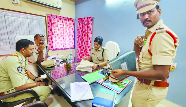 'స్పందన' ఫిర్యాదులకు తక్షణ పరిష్కారం