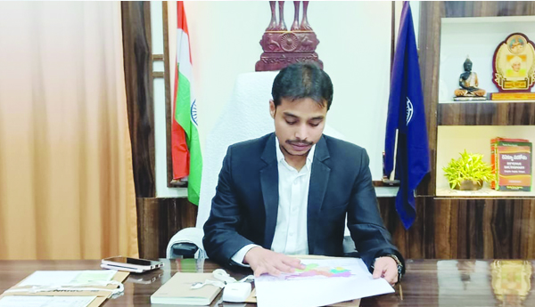 సబ్‌ కలెక్టర్‌ బాధ్యతల స్వీకరణ