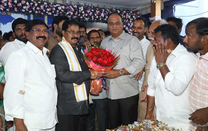 'ఆదాల'కు జన్మదిన శుభాకాంక్షలు