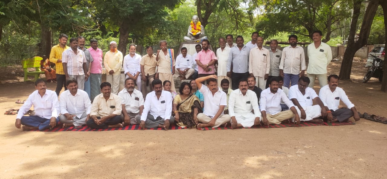 చంద్రబాబుకు మద్దతుగా టిడిపి నేతలు నిరసన