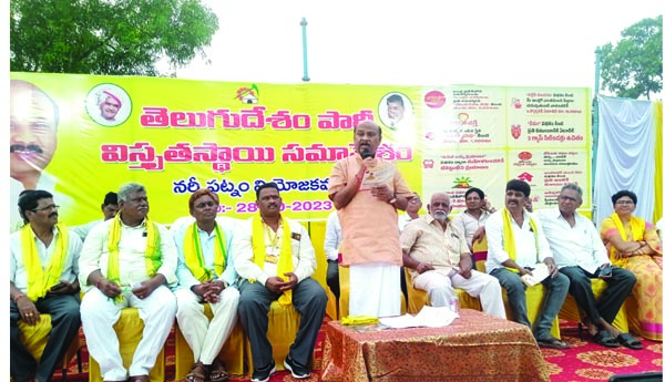 ఉపాధి కల్పనలో ప్రభుత్వం విఫలం