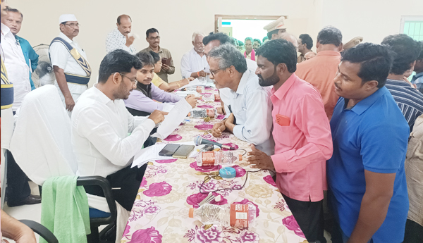 ఫిర్యాదుల పరిష్కారానికి సత్వర చర్యలు