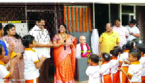 గాంధీ విగ్రహం ఏర్పాటు