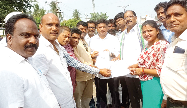 ఓపెన్‌ టెన్త్‌ పరీక్షా కేంద్రం ఏర్పాటు చేయాలి
