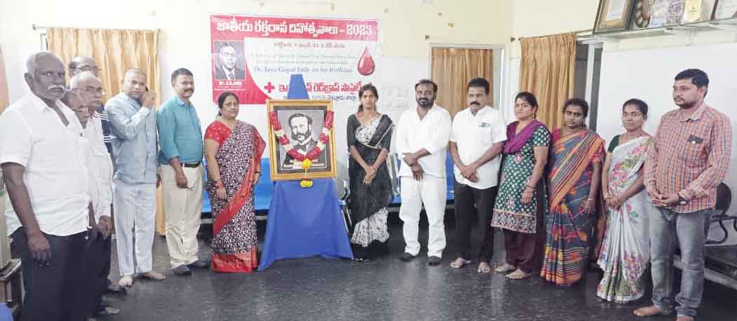 హెన్రీ డ్యూనాంట్‌కు ఘన నివాళులు