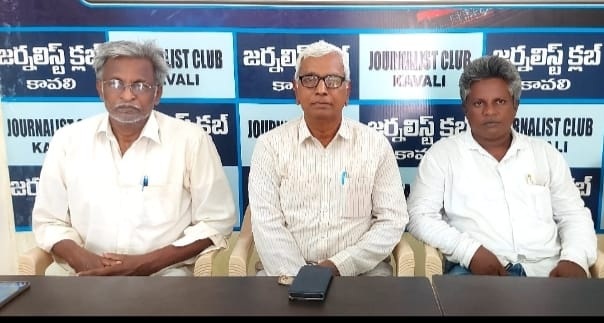 అదానీ కంపెనీకి రాష్ట్ర ప్రభుత్వం దాసోహం