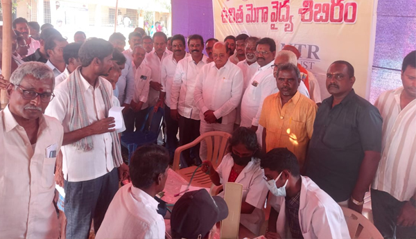 /Free-mega-medical-camp-for-people's-health-MLA-Gorantla