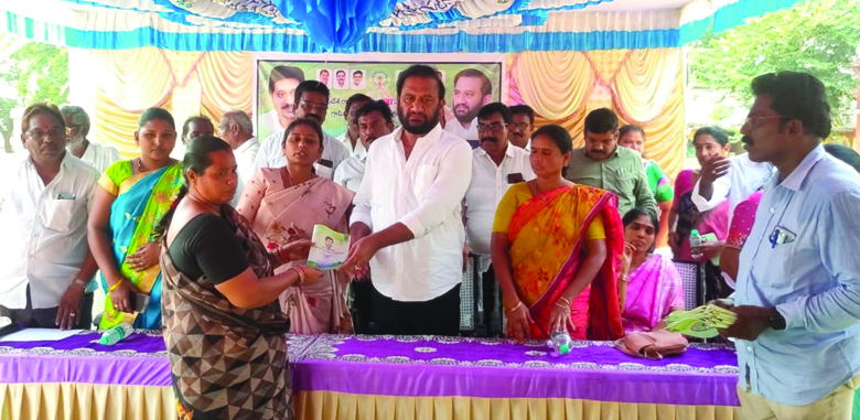 రైతులకు వెన్నుదన్నుగా ప్రభుత్వం