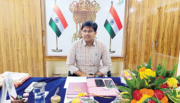 ప్రజా సమస్యలు పరిష్కరిస్తా