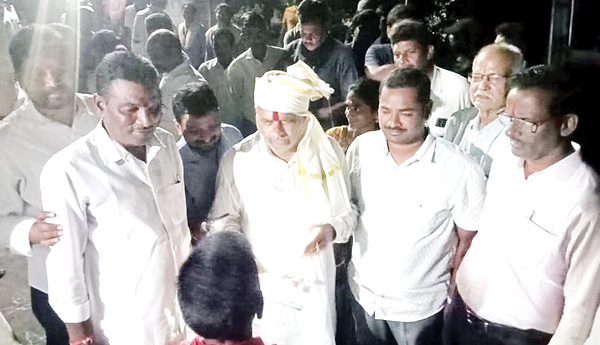 సాగునీరు అందించరూ...