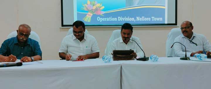 గ్రామాల్లో త్రీఫేస్‌ విద్యుత్‌ సరఫరా