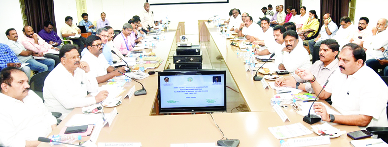 దాళ్వాకు సమృద్ధిగా నీరు