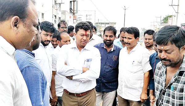 కెటి రోడ్‌ పనులు పూర్తి చేయాలి