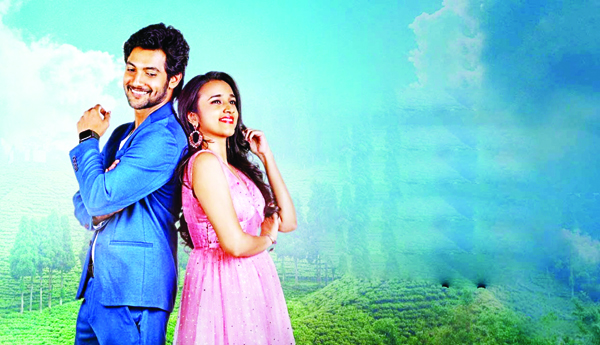 మోనోఫోబియా కథాంశమే 'అతిథి దేవోభవ'
