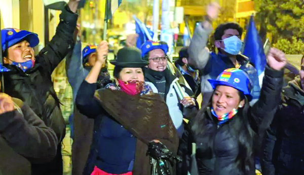 బుల్లెట్లను ఓడించిన బ్యాలెట్లు