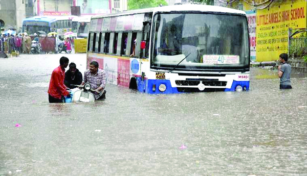 వ్యవస్థల తప్పే...ఈ జల ముప్పు..
