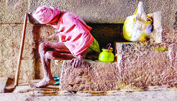 పాపం పేదోడు