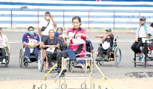 జాతీయ స్థాయి పోటీలు నిర్వహించేది ఇలాగేనా!