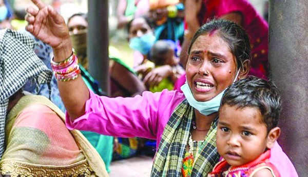 కోవిడ్‌ సంక్షోభంతో మహిళలకు మరిన్ని కష్టాలు