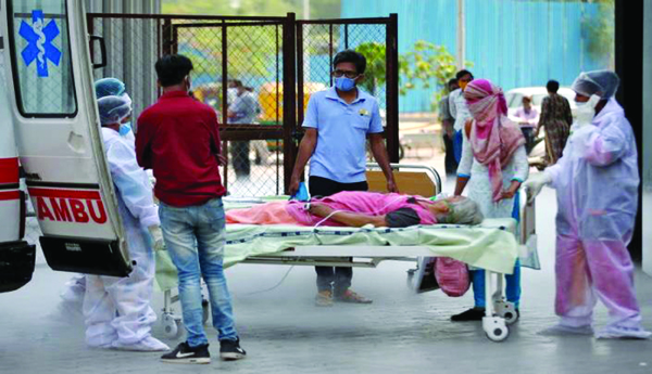 ప్రభుత్వ ఆరోగ్య వ్యవస్థను పటిష్టపరచాలి