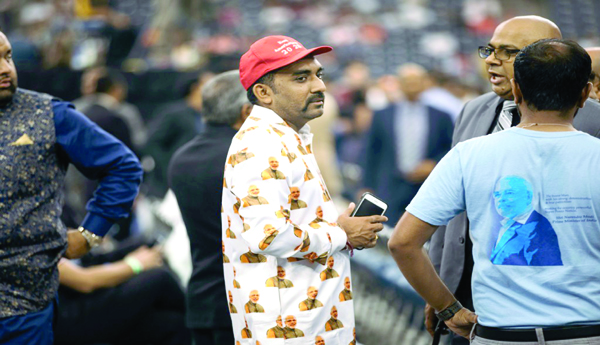 విదేశాల్లోనూ విద్వేష రాజకీయాలేనా ?