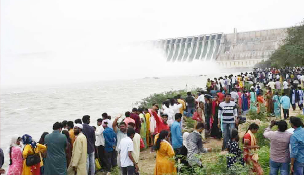 NagarjunaSagar: నాగార్జునసాగర్‌ కు భారీగా వరద నీరు - త్వరలో గేట్లు తెరిచే అవకాశం